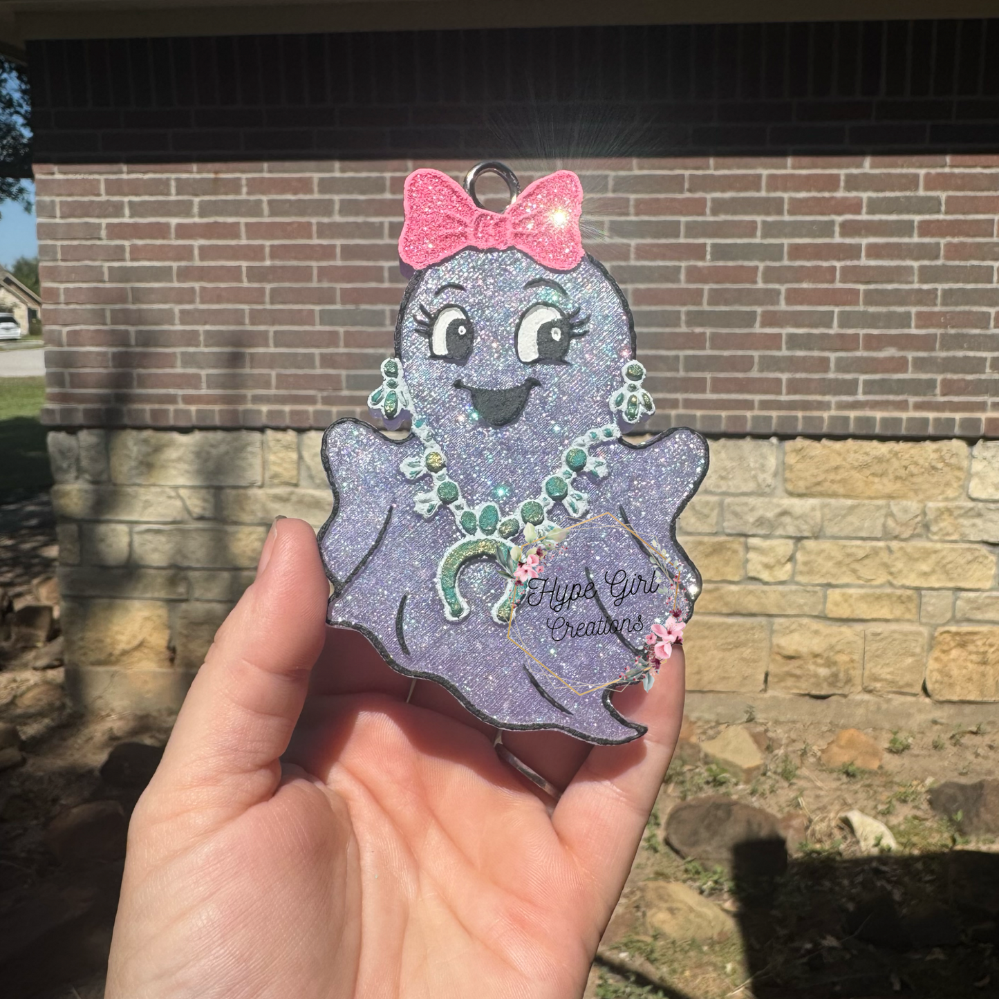 Western Girlie Ghost Freshie
