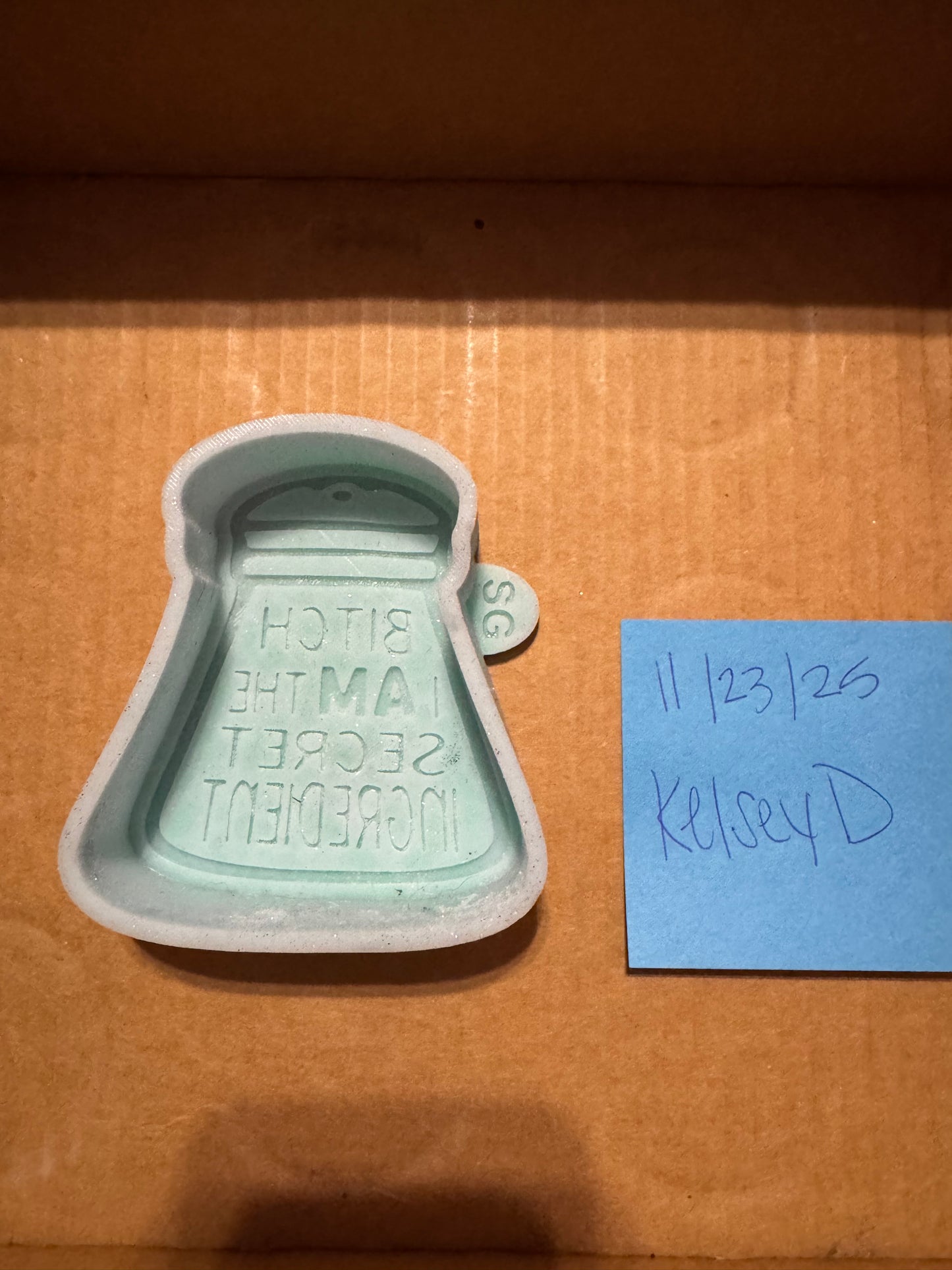 Destash - Secret Ingredient Shaker