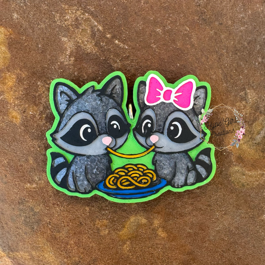 RTS - Racoons sharing Spaghetti