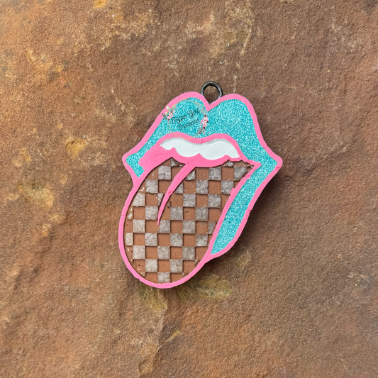 RTS Checkered Tongue